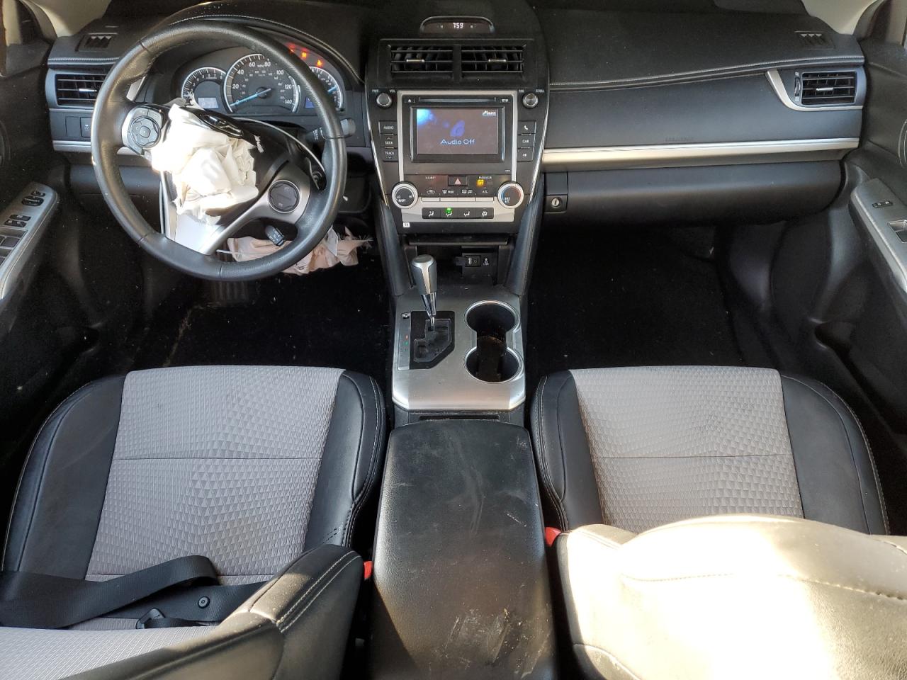 2012 Toyota Camry - Image 8