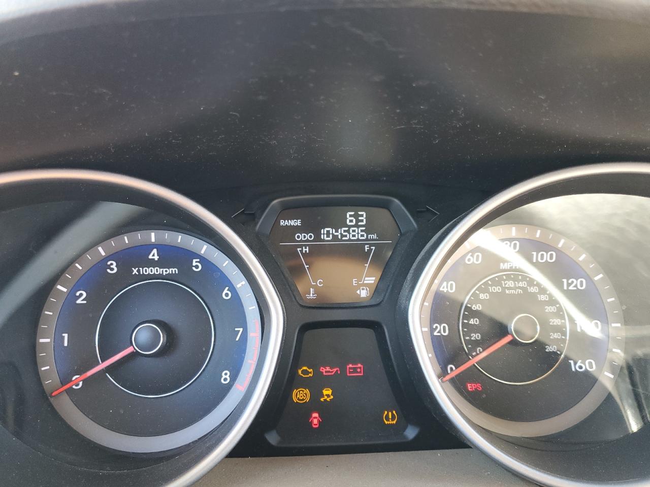 2013 Hyundai Elantra - Image 9