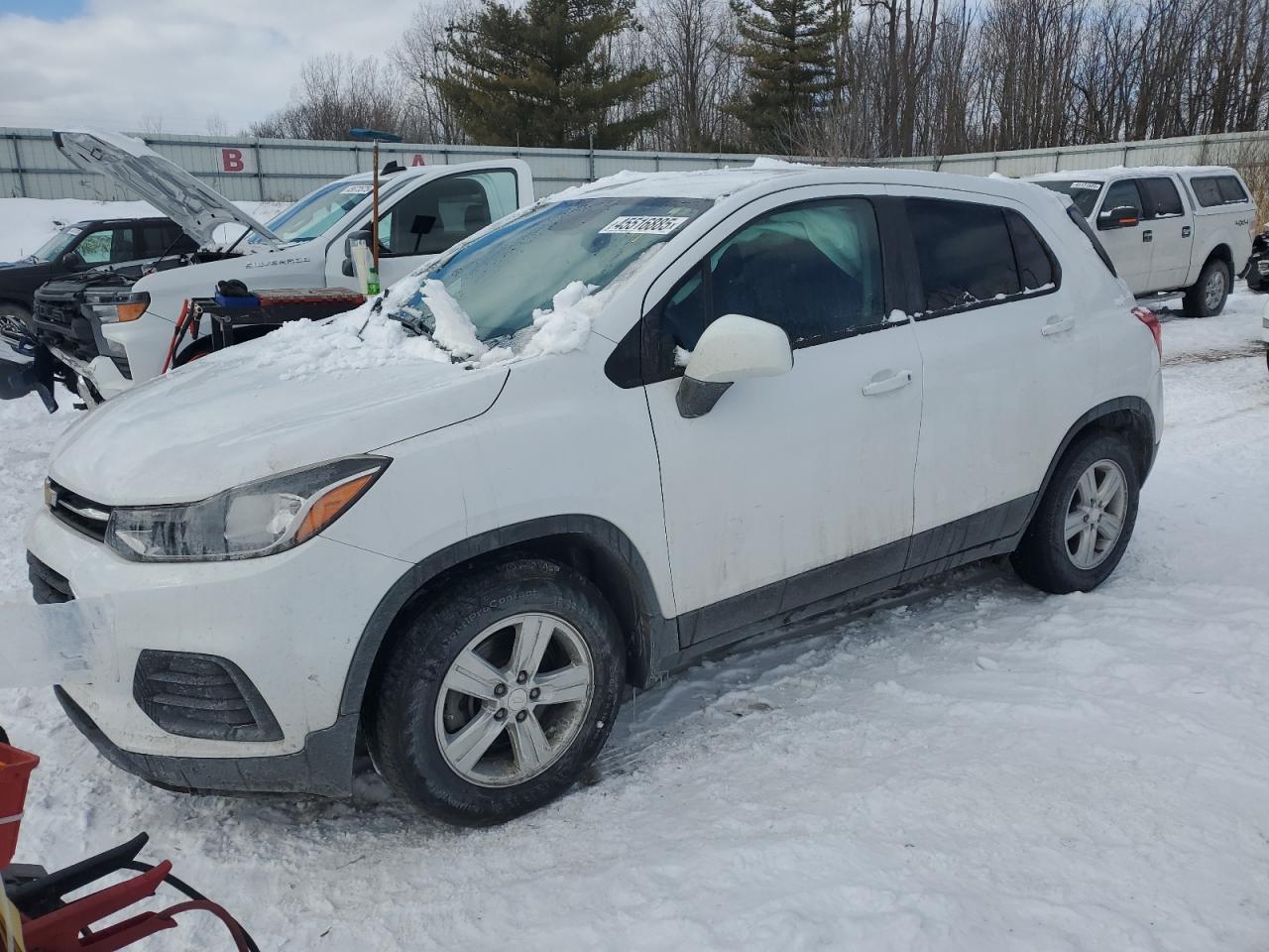 2019 Chevrolet Trax Ls for Sale in Davison, MI - Side