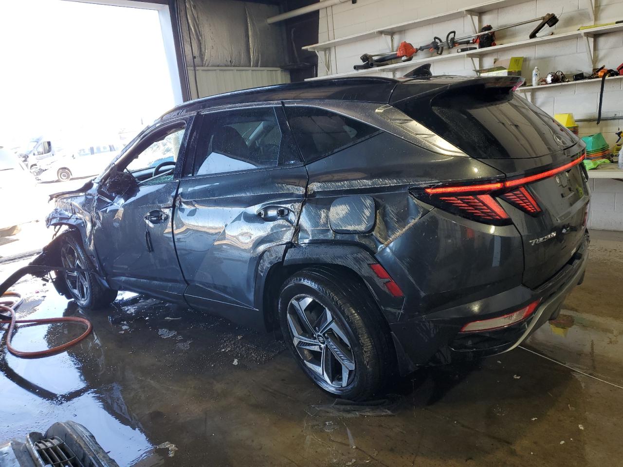 2023 Hyundai Tucson - Image 2
