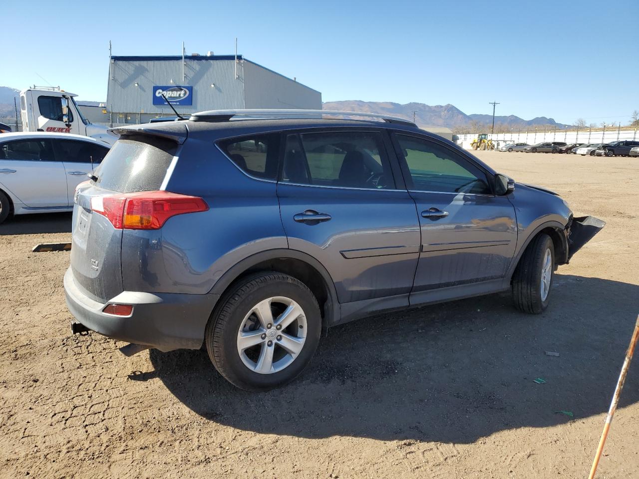 2013 Toyota RAV 4 - Image 3