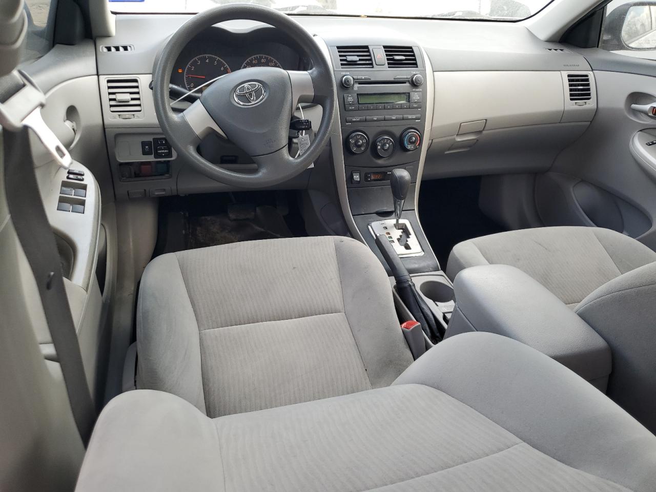 2010 Toyota Corolla - Image 8