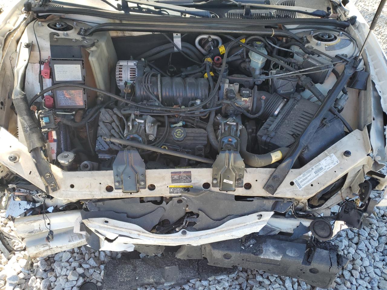 2002 Chevrolet Monte Carlo - Image 12