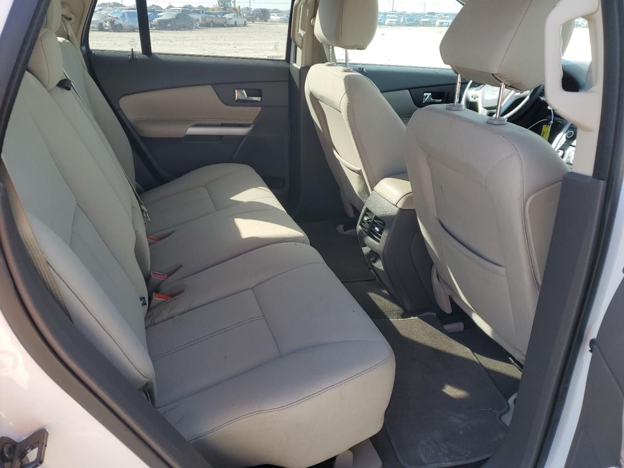 2014 Ford Edge - Image 11