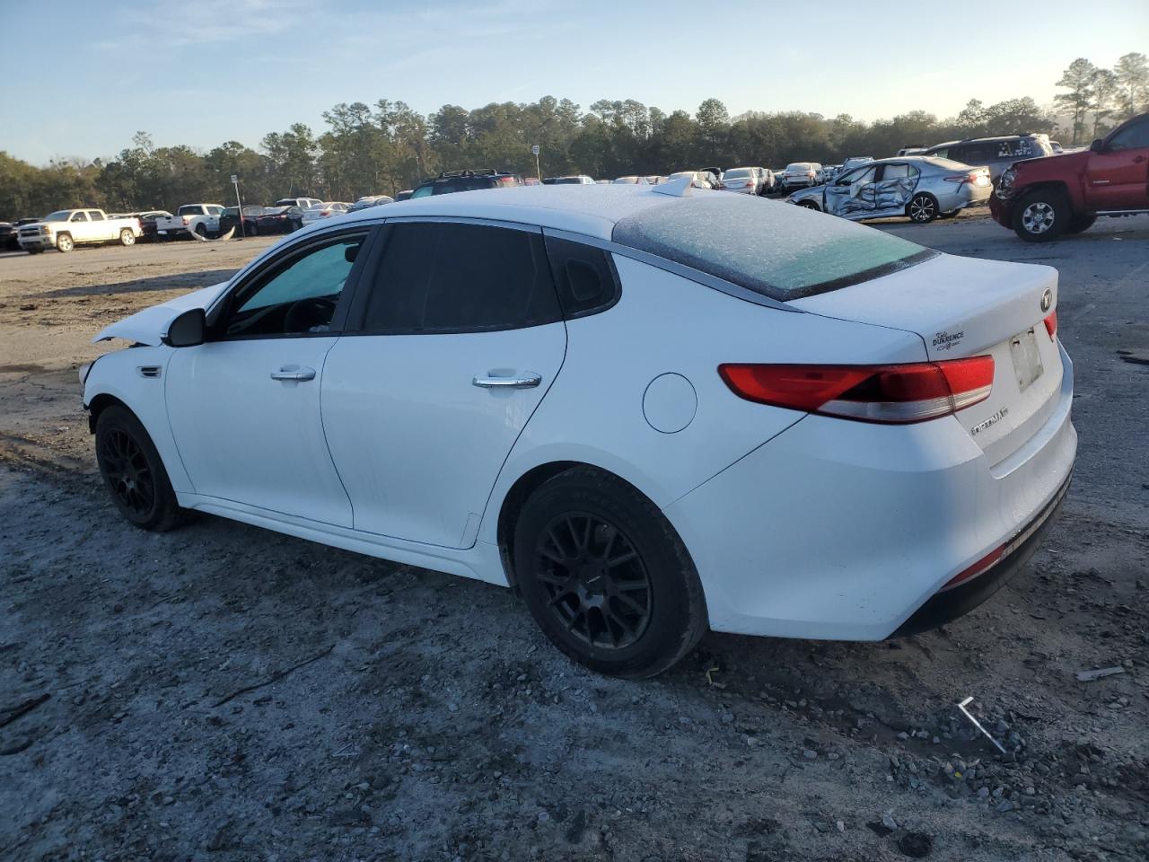 2016 Kia Optima - Image 2