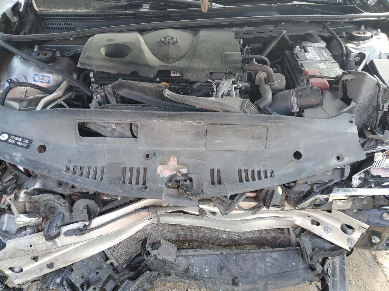 2019 Toyota Camry - Image 11
