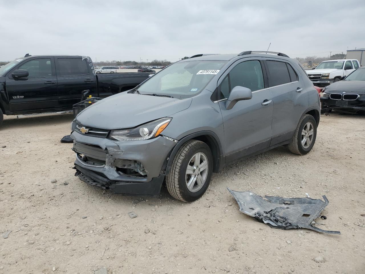 2019 Chevrolet Trax - Image 1