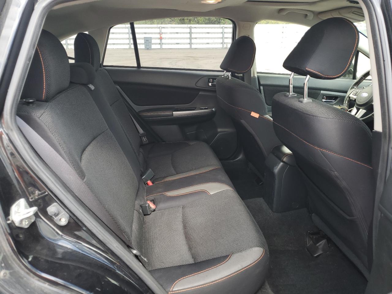 2016 Subaru XV - Image 11