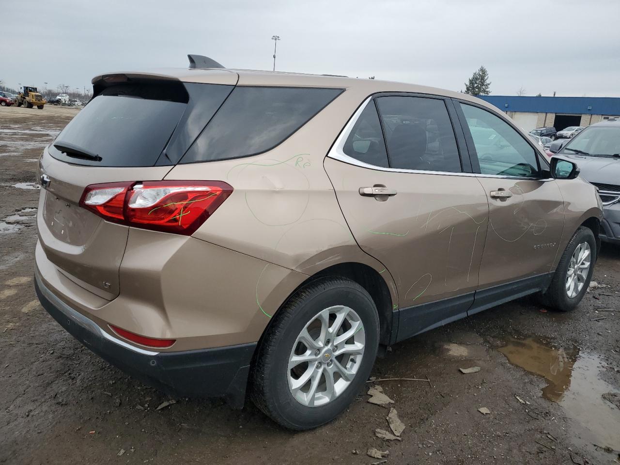 2019 Chevrolet Equinox - Image 3