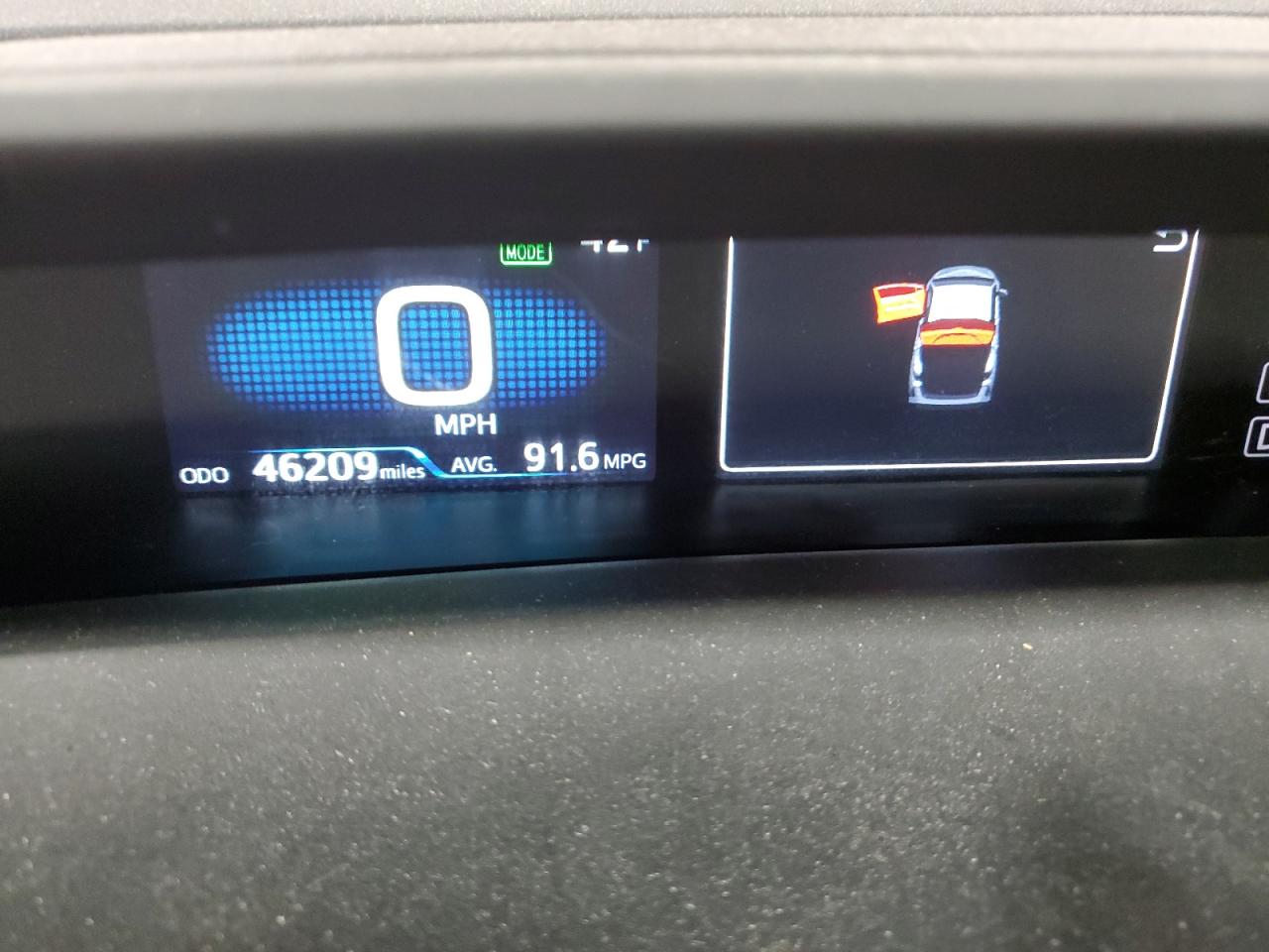 2022 Toyota Prius - Image 9