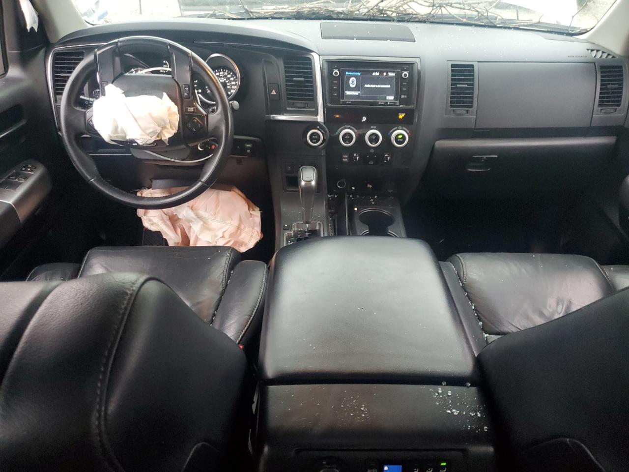 2018 Toyota Sequoia - Image 8