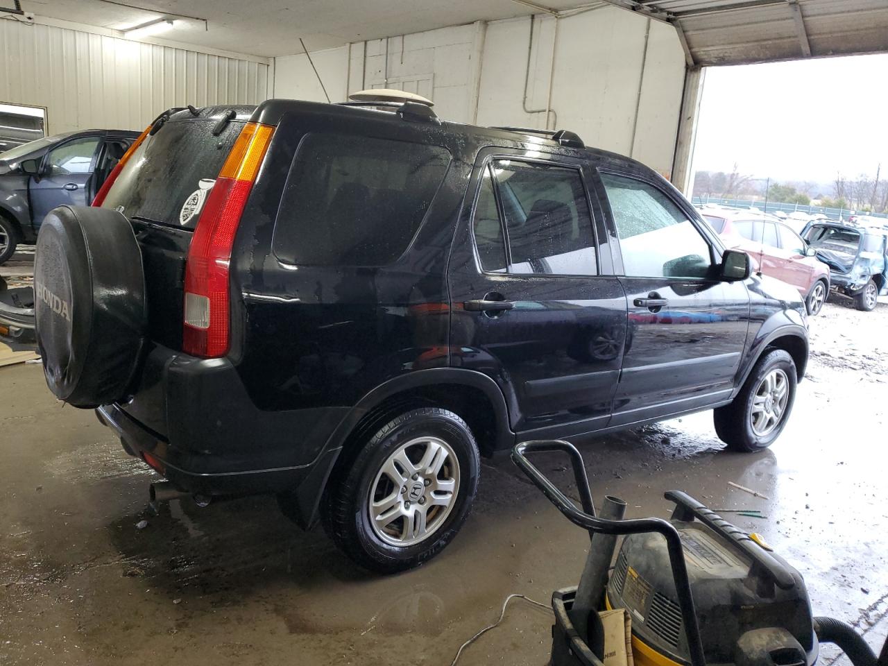 2004 Honda CR-V - Image 3
