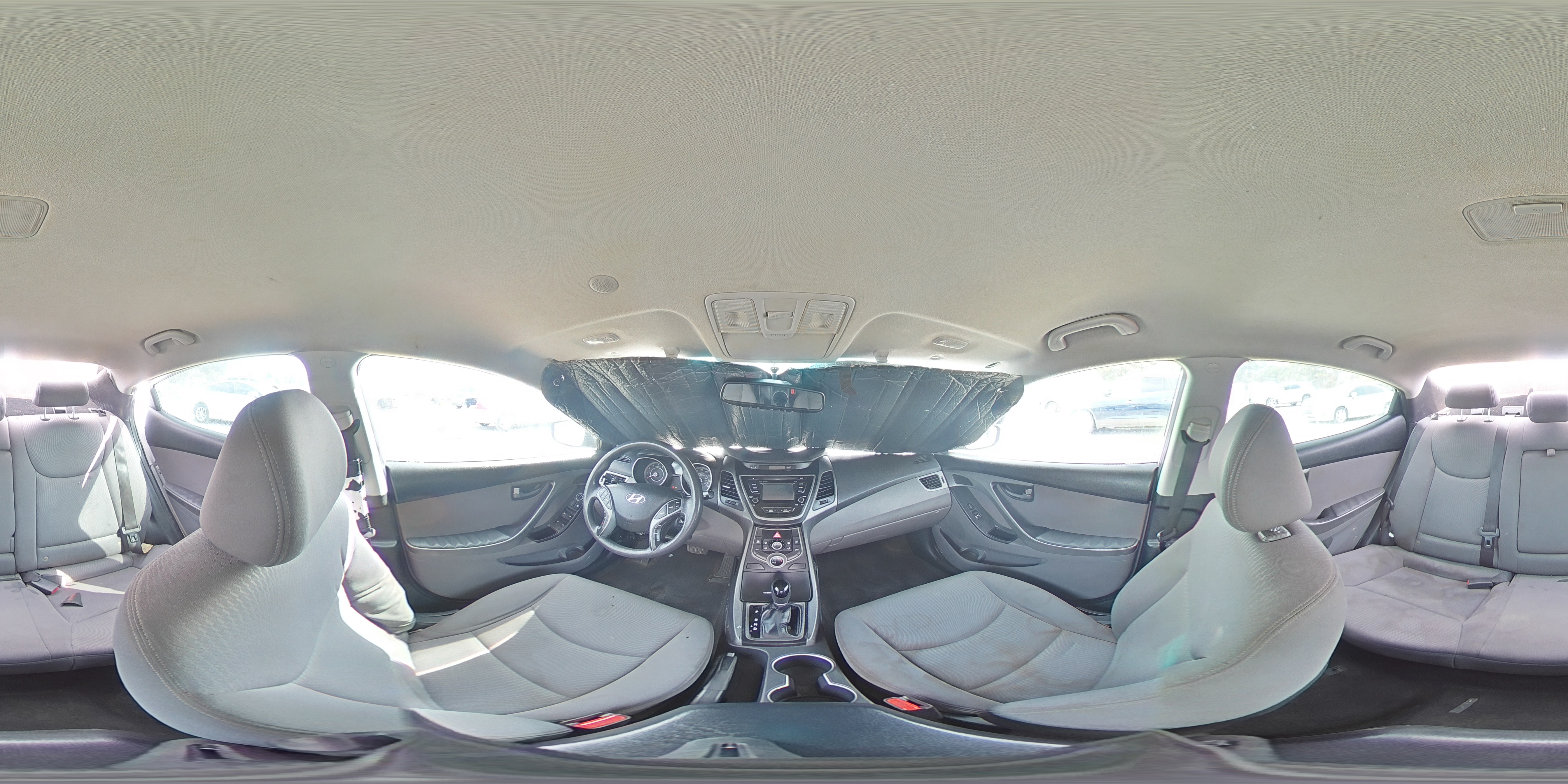 2016 Hyundai Elantra - Image 14