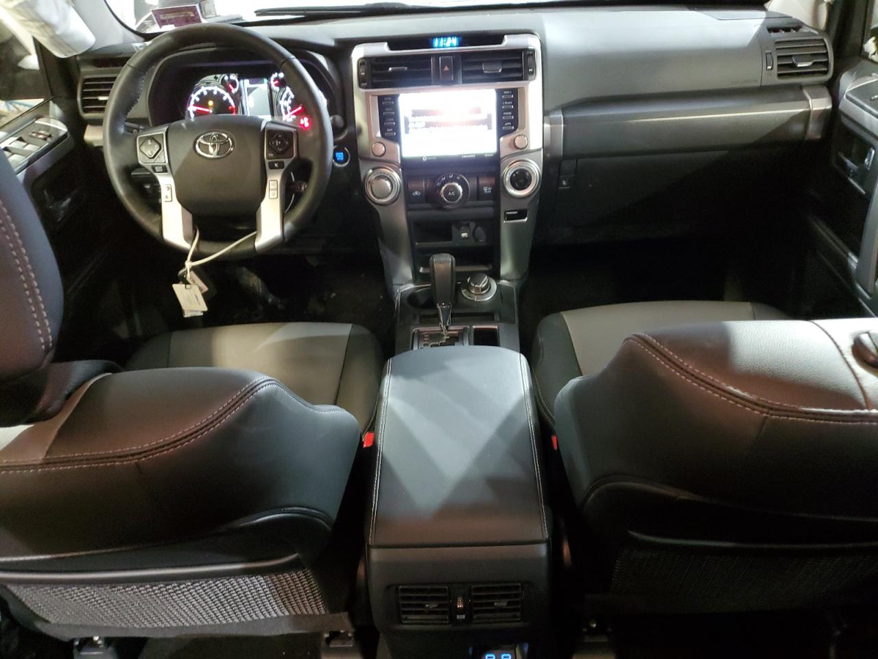 2024 Toyota 4Runner - Image 8
