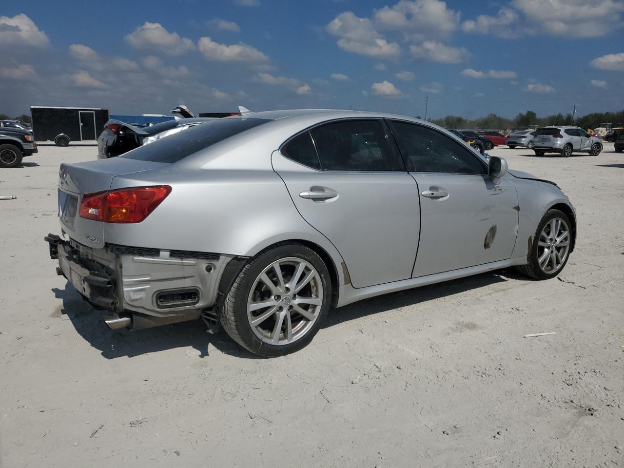 2007 Lexus IS - Image 3