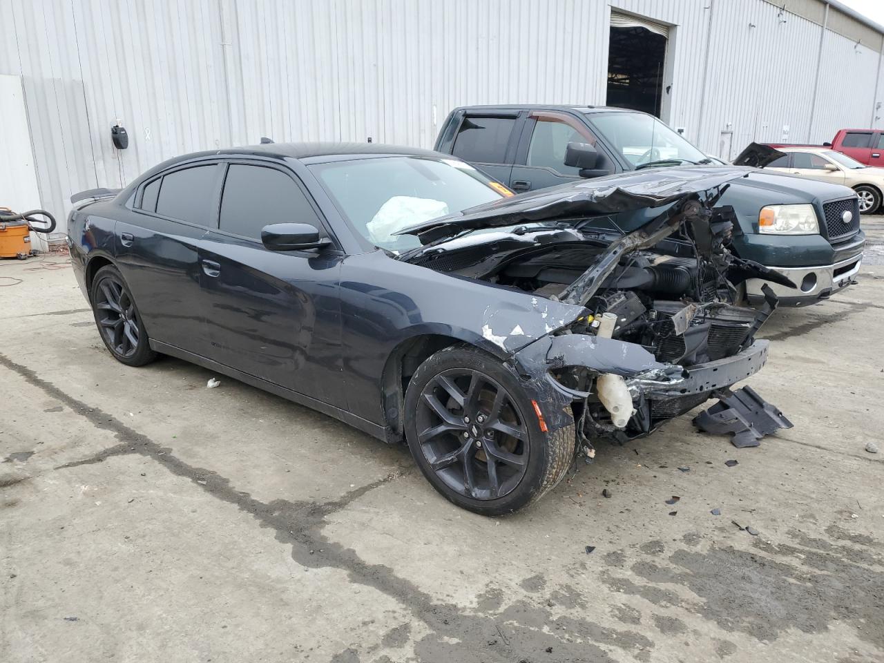 2016 Dodge Charger - Image 4