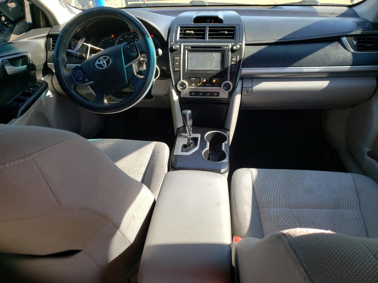 2014 Toyota Camry - Image 8