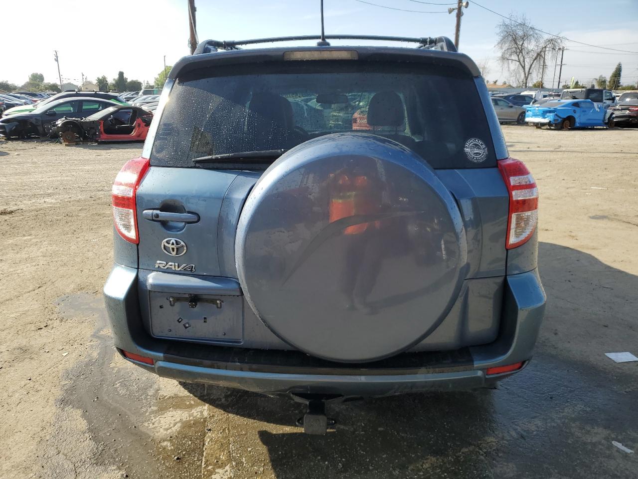2012 Toyota RAV 4 - Image 6