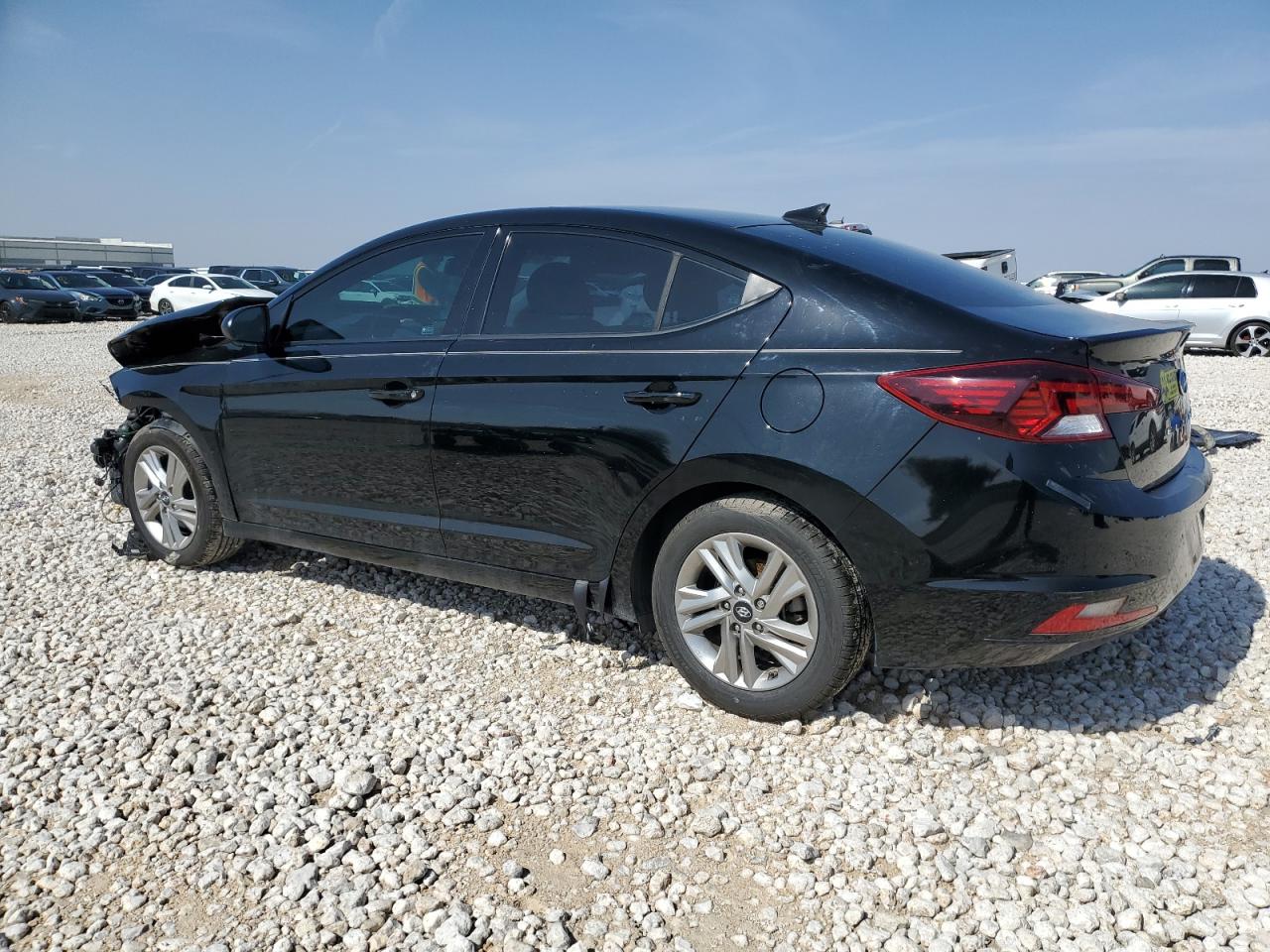 2020 Hyundai Elantra - Image 2