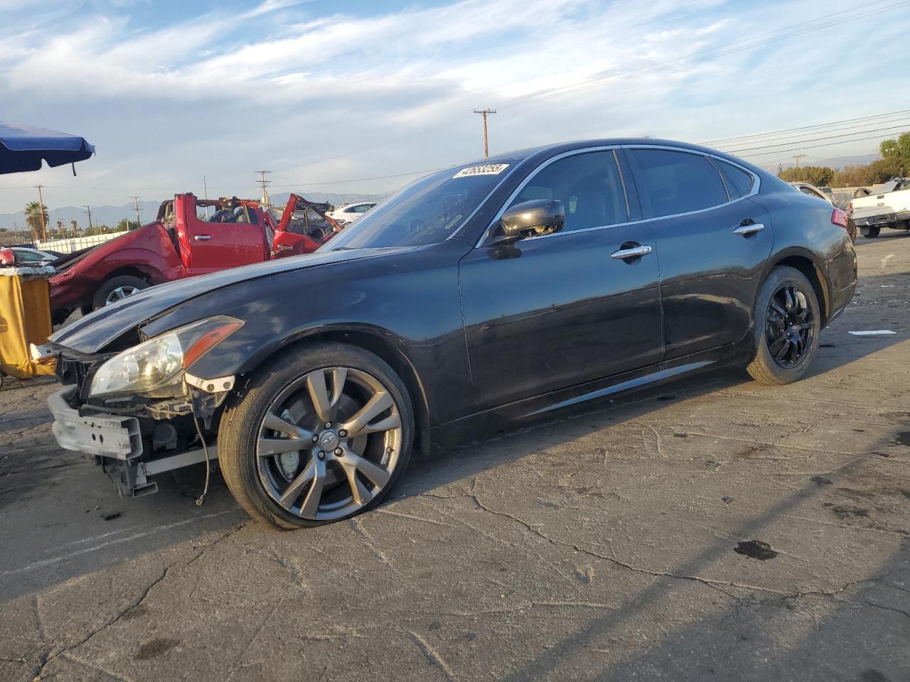 2012 Infiniti M - Image 1