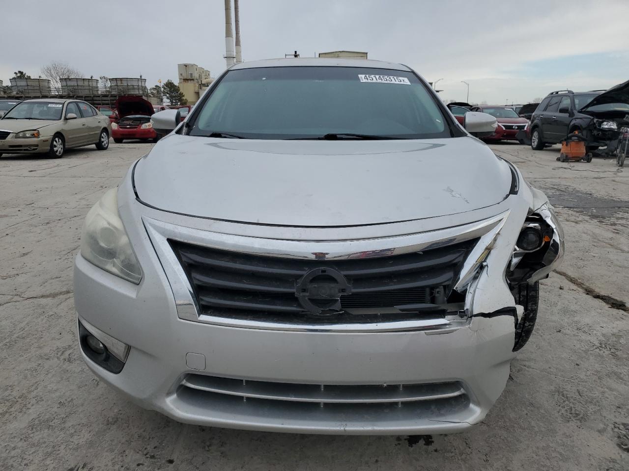 2015 Nissan Altima - Image 5