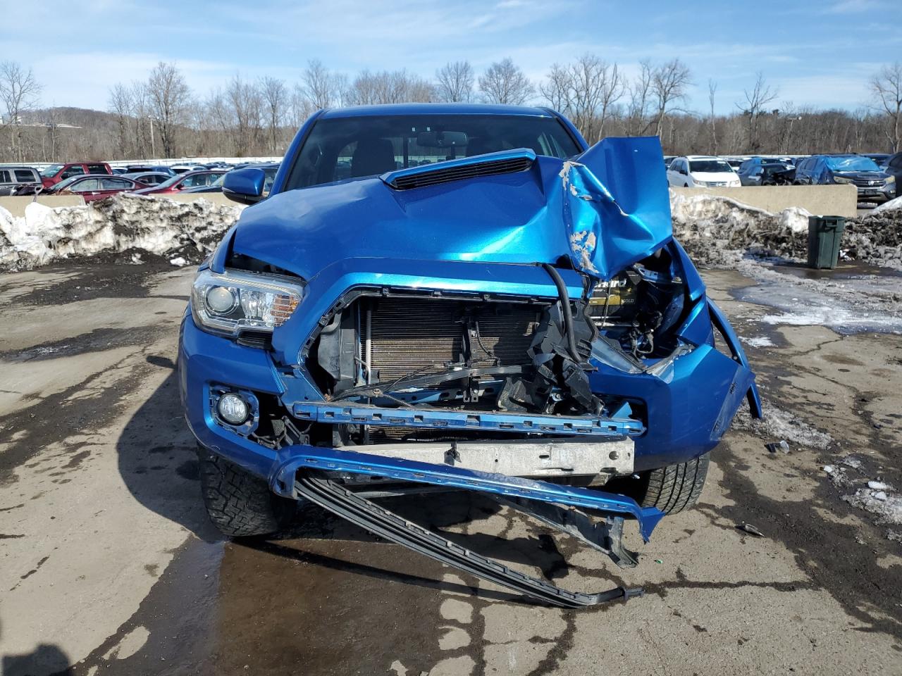 2016 Toyota Tacoma - Image 5