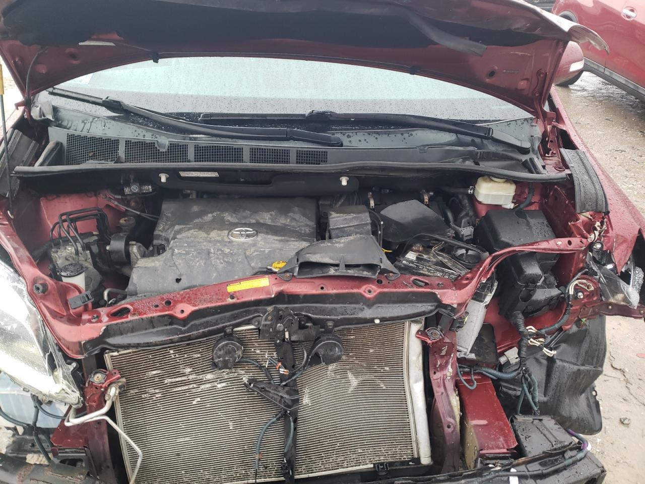 2015 Toyota Sienna - Image 12