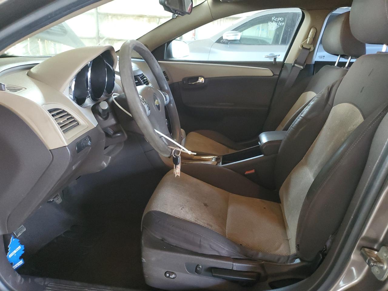2012 Chevrolet Malibu - Image 7