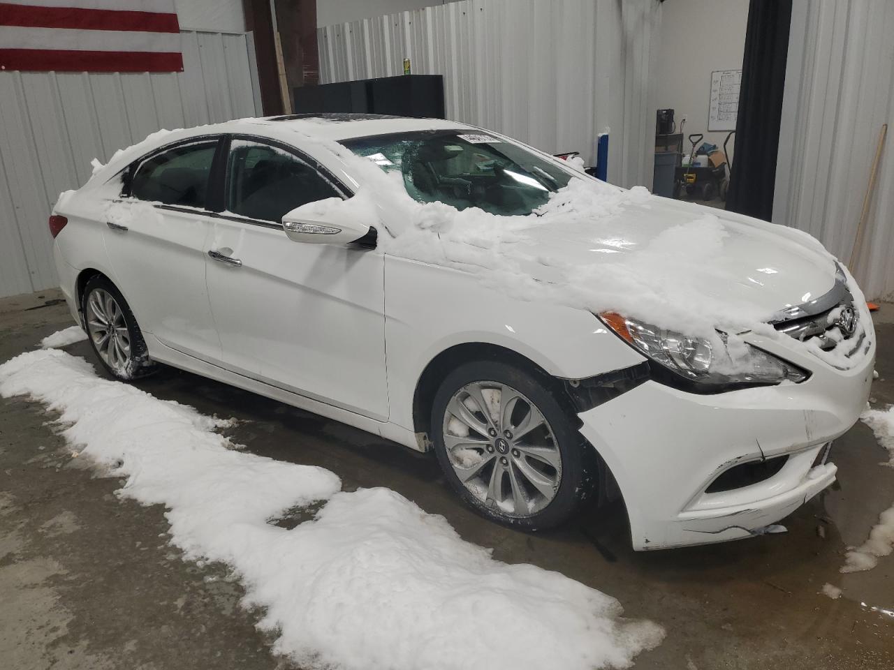 2011 Hyundai Sonata - Image 4
