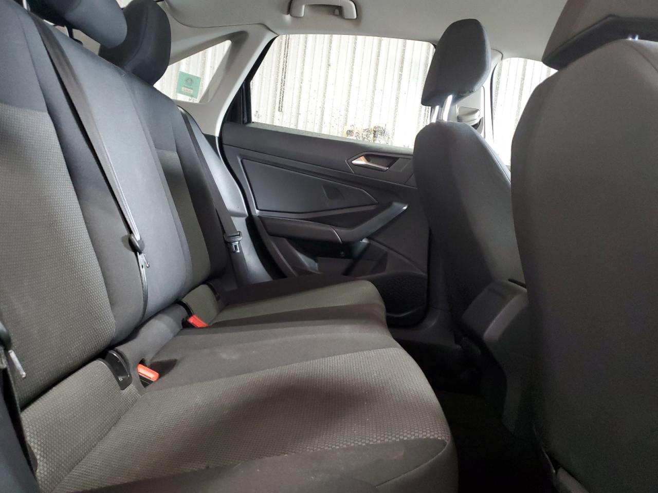 2019 Volkswagen Jetta - Image 10