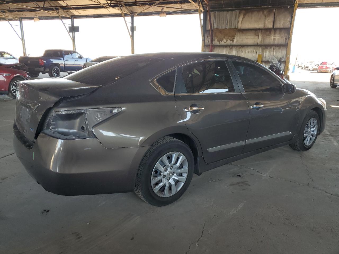 2014 Nissan Altima - Image 3