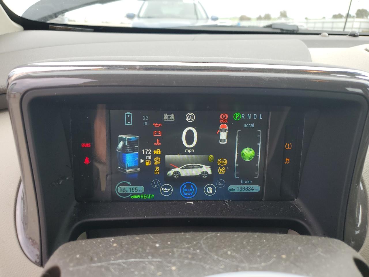 2014 Chevrolet Volt - Image 9