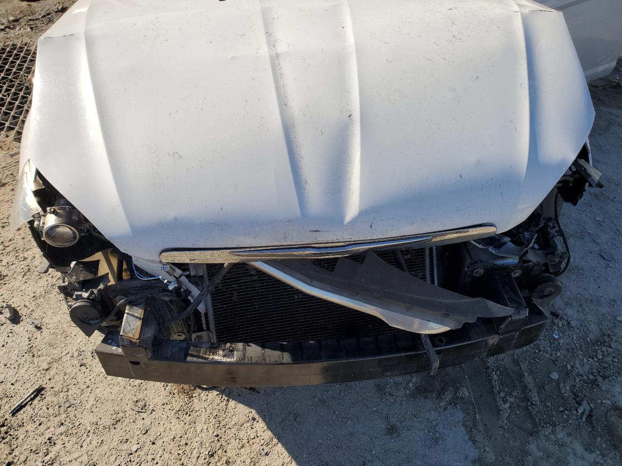 2012 Chrysler 200 - Image 12