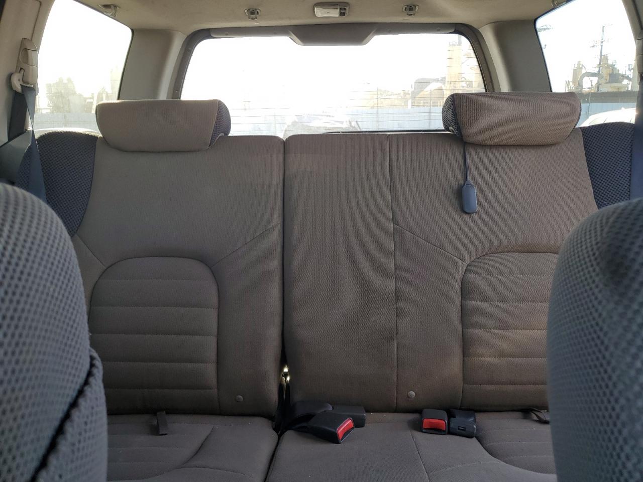 2005 Nissan XTerra - Image 10