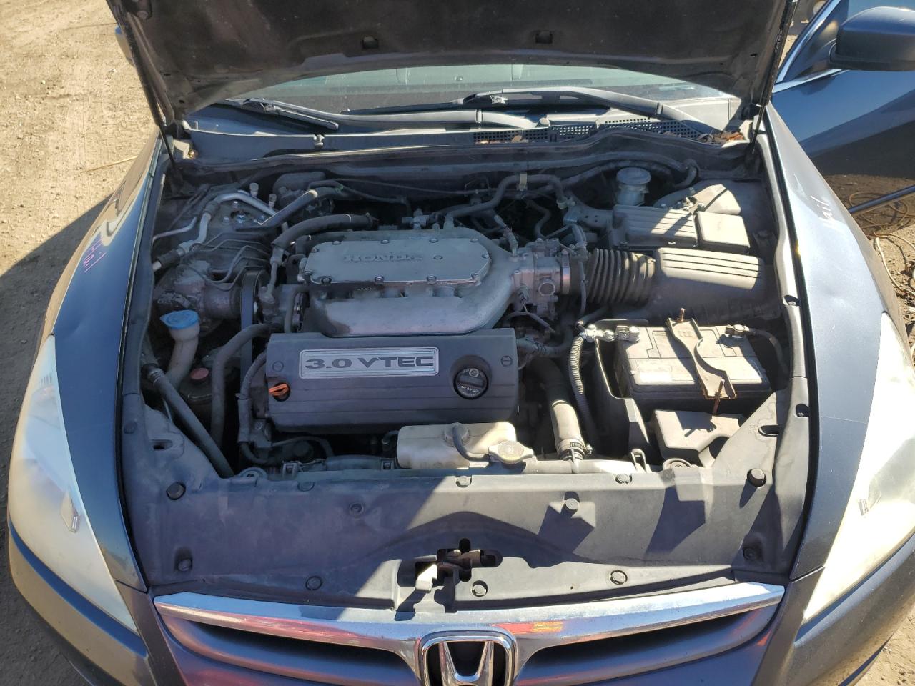2007 Honda Accord - Image 11