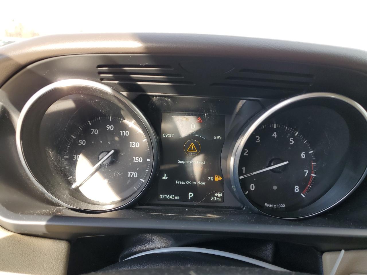 2016 Land Rover Range Rover - Image 9