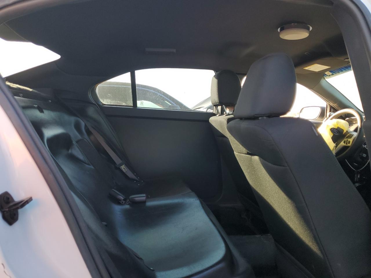 2016 Ford Taurus - Image 10