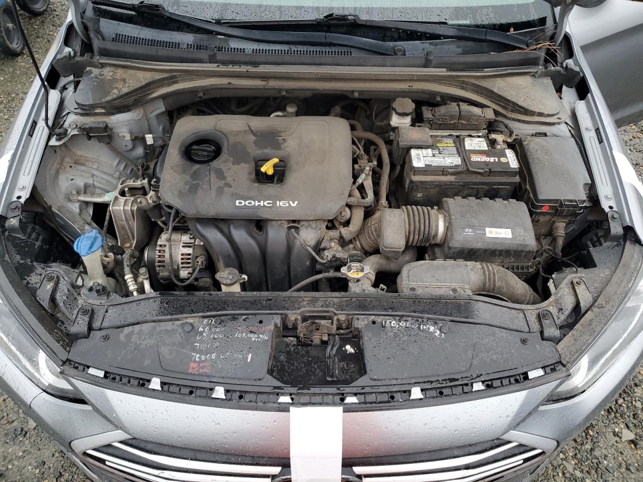 2017 Hyundai Elantra - Image 11