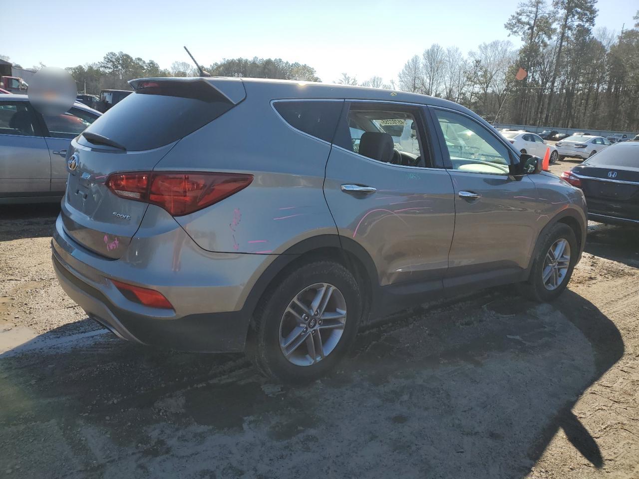 2018 Hyundai Santa Fe - Image 3