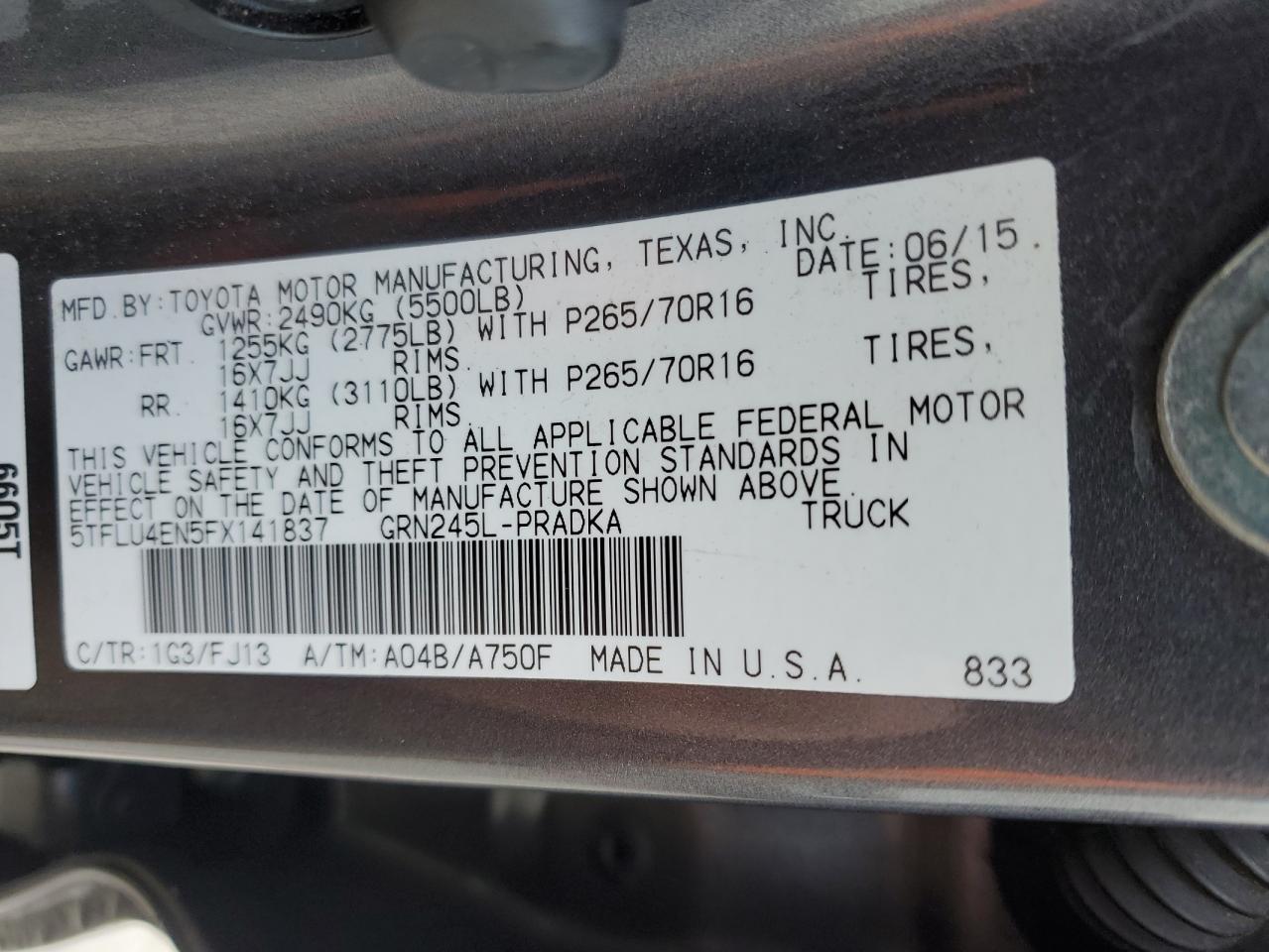 2015 Toyota Tacoma - Image 13