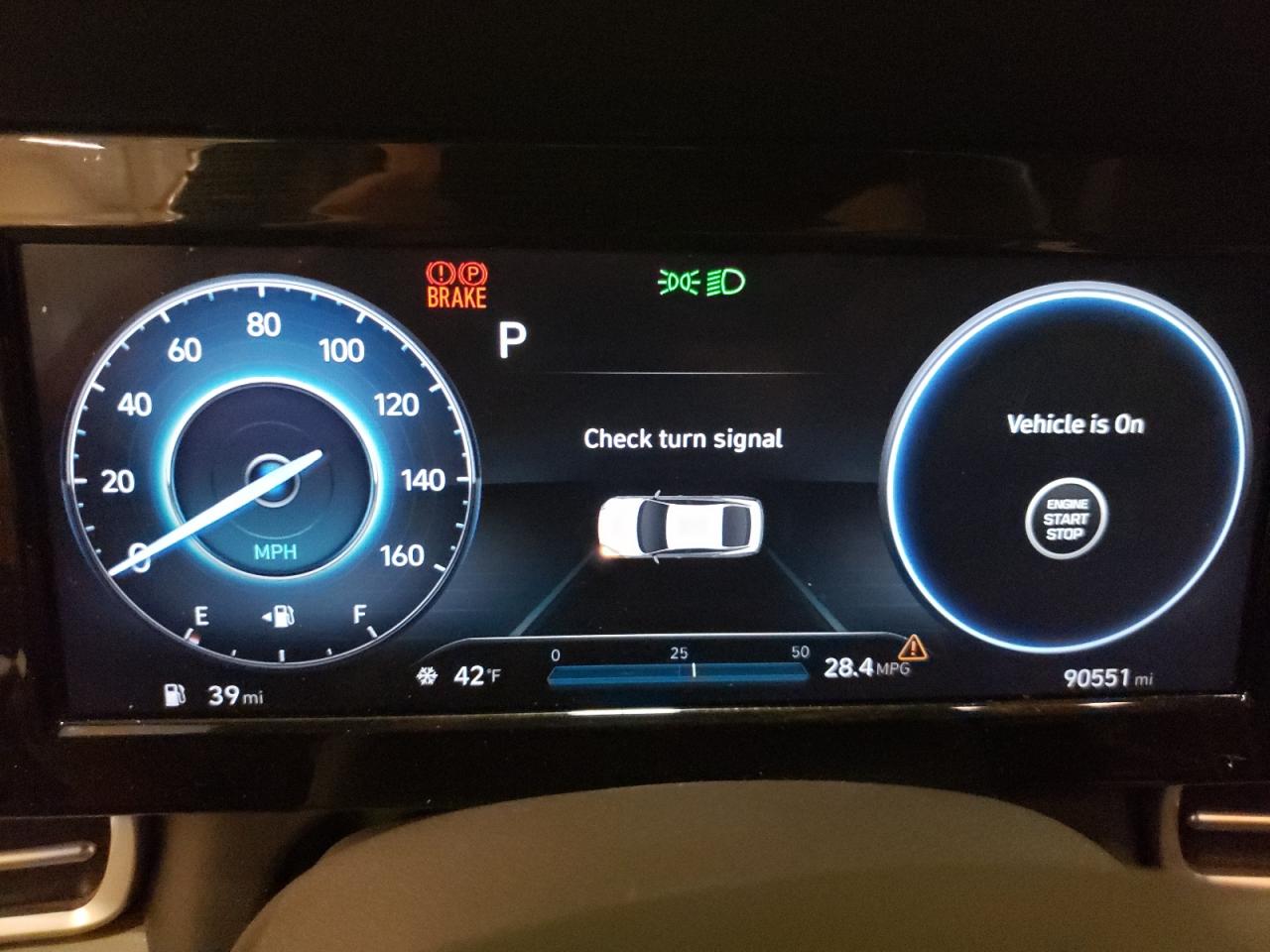 2021 Hyundai Elantra - Image 9