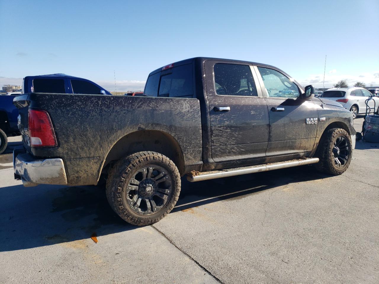 2017 RAM 1500 - Image 3