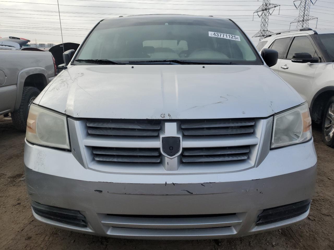 2008 Dodge Caravan - Image 5