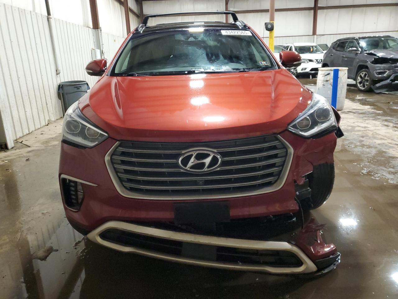 2017 Hyundai Santa Fe - Image 5