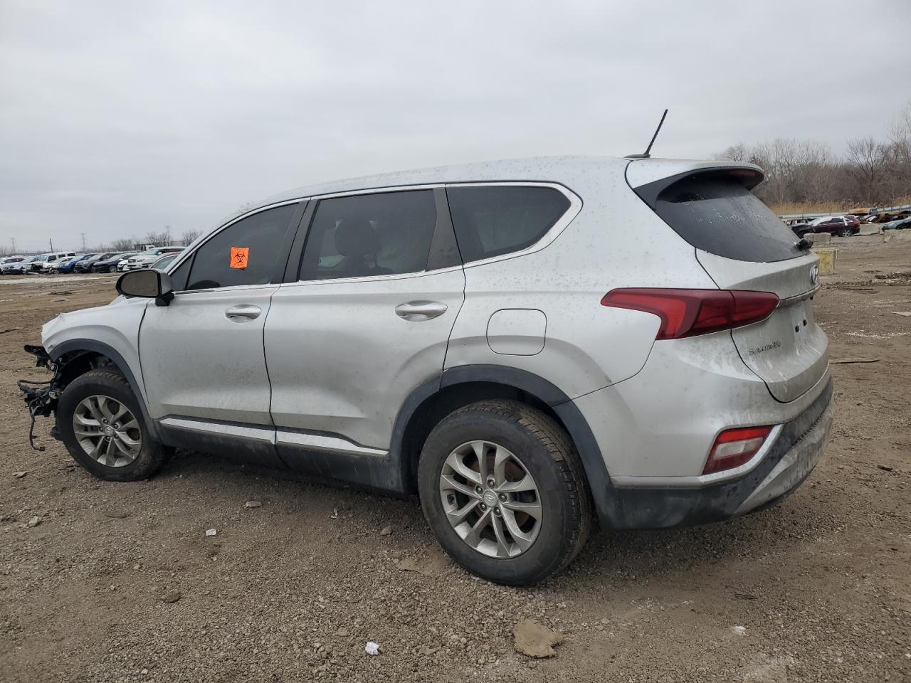 2019 Hyundai Santa Fe - Image 2