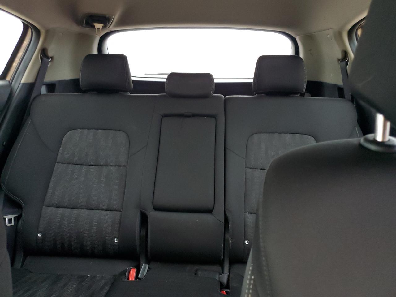 2017 Kia Sportage - Image 10