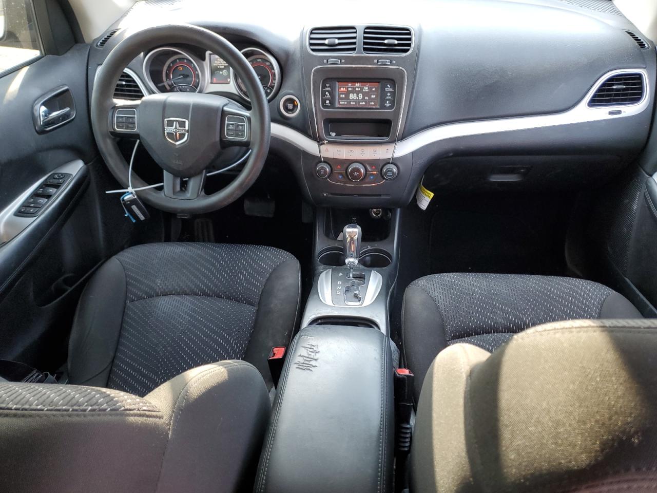 2019 Dodge Journey - Image 8