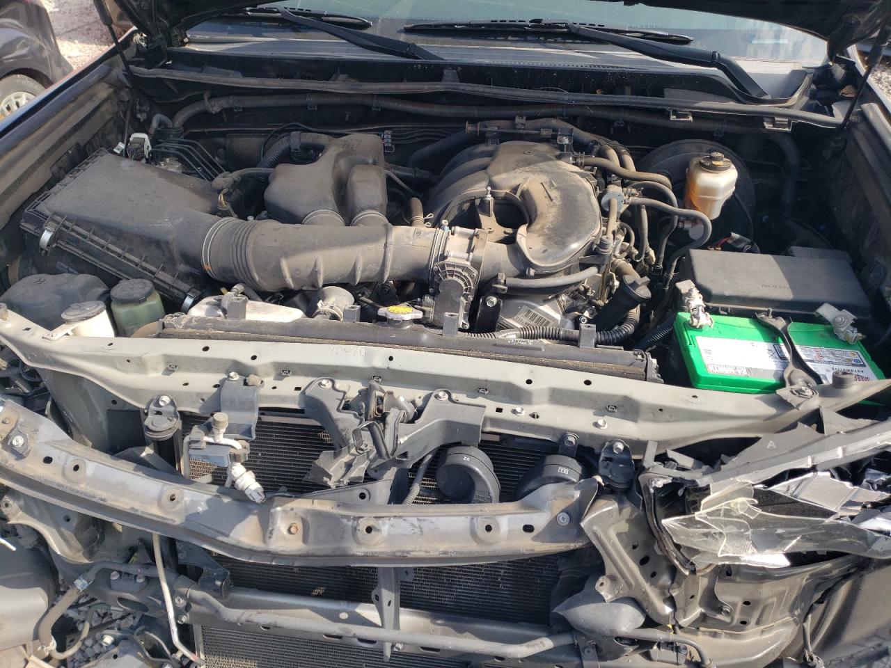 2016 Toyota 4Runner - Image 12