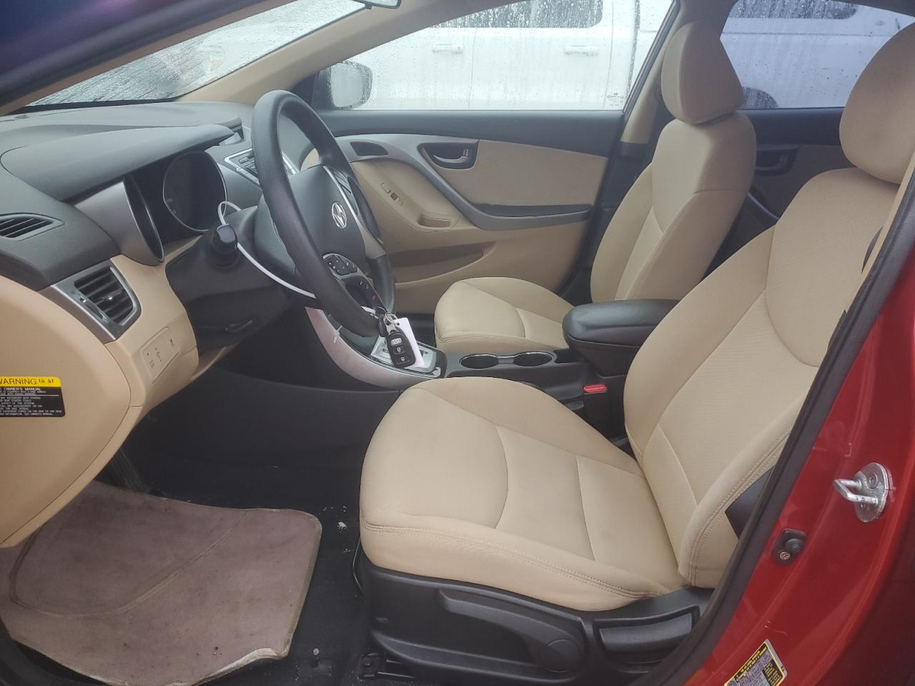 2012 Hyundai Elantra - Image 7