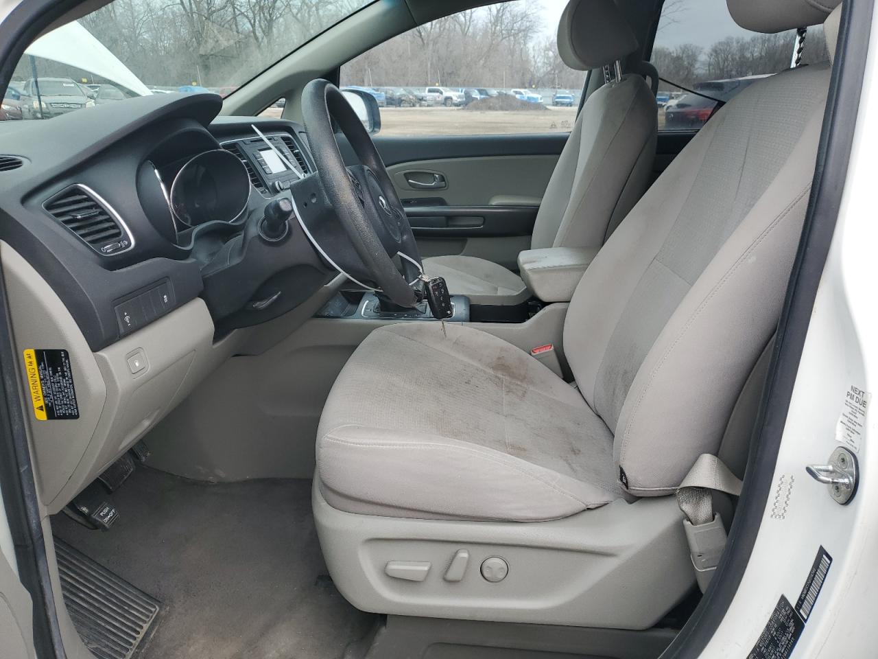 2016 Kia Sedona - Image 7